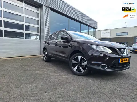 Nissan Qashqai 1.2 Connect Edition, Automaat, Pano, Navi, LM Velgen