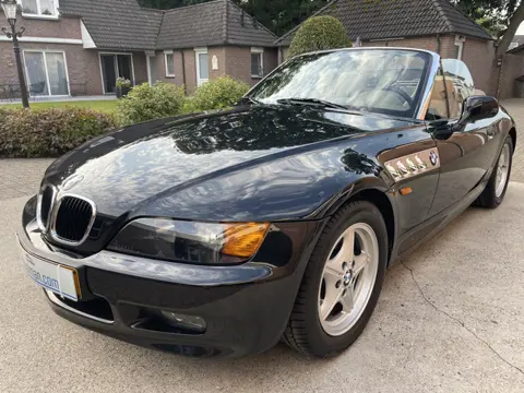 BMW Z3 Roadster 1.9 (bj 1997, automaat)