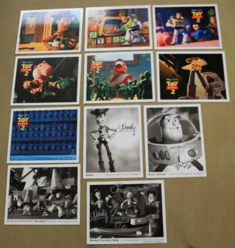 TOY STORY 2 lobbycard set.