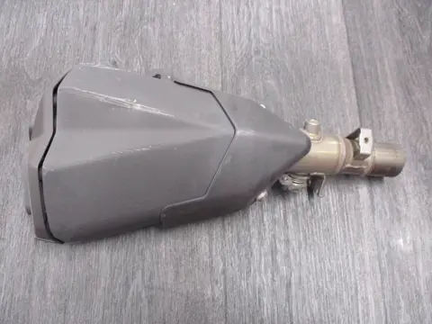 UITLAAT Kawasaki Z 1000 2010 - 2013