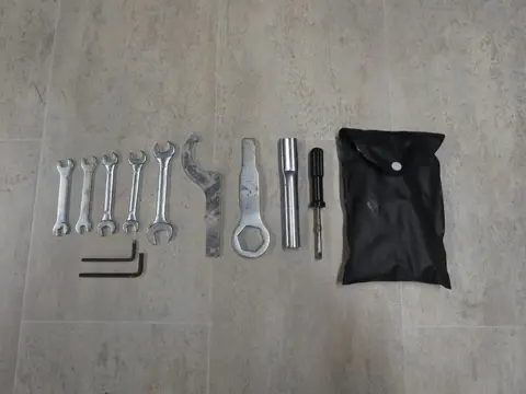 GEREEDSCHAPSET Yamaha FZ8 2010 - 2015 / 2010 - 2015