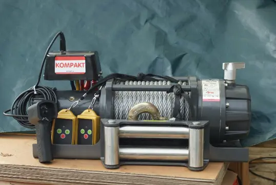 Elektrische lier 24 volt 9 ton