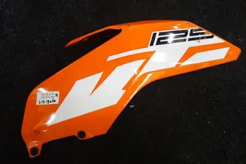 RECHTER ZIJKUIP KTM 125 Duke 2017 - 2020