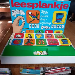 Leesplankje, papita - retroleesplankje,