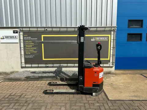 VS-22286 Elektrische BREEDSPOOR stapelaar BT SWE120 1.400mm