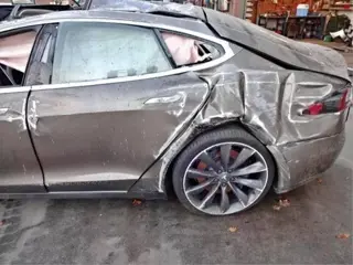 Sloopauto Opkopers Gezocht? Wij Kopen Uw Auto Binnen 2 Uur?