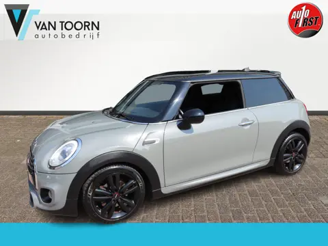 MINI Mini 1.5 Cooper Business automaat. John Cooper Works pakket, panorama dak.