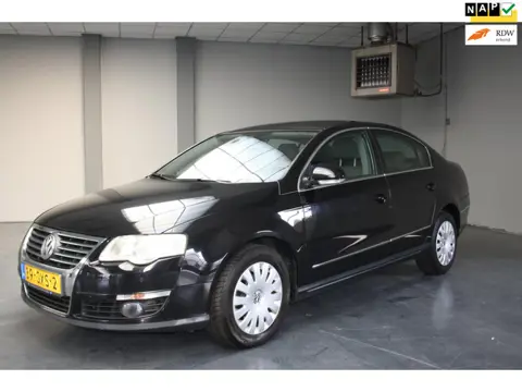 Volkswagen Passat 1.8 TFSI NL Auto, Clima, Nette Auto, Nieuwe APK, Locatie ZEIST!
