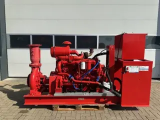 Iveco 8361 SRI 10.00 Ingersoll Dresser Waterpomp as New ! 430 m3 / h 9.5 Bar