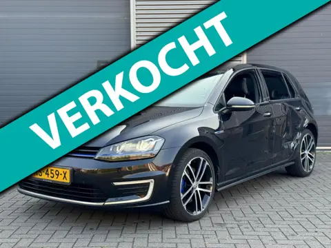 Volkswagen Golf 1.4 TSI GTE Xenon/Led/18''/Groot Navi 2015