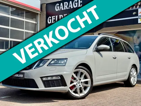 Skoda Octavia Combi 2.0 RS 245PK | Bi-Xenon | Full-Led | Navi | Cruise | Climate | Iso | Pdc |