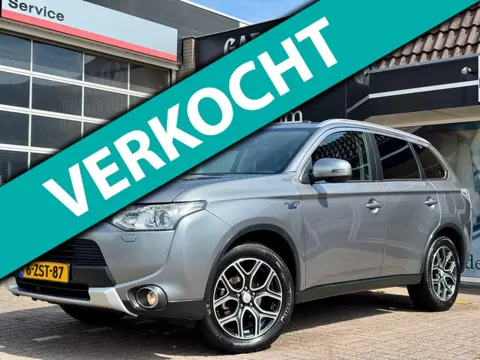 Mitsubishi Outlander 2.0 PHEV Instyle X | Bi-Xenon | Pano | Full-Led | Leder | Navi | Camera | Full-