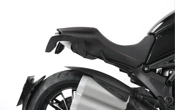 KOFFERBEUGELSET Ducati Diavel 2011 - 2015