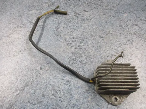 SPANNINGSREGELAAR Suzuki GS 1000 1970 - 2012