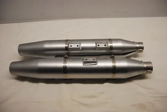 UITLAAT Harley Davidson Softtail 2000 - 2017