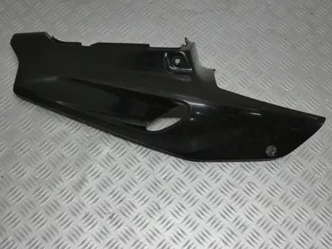 RECHTER ACHTERKANT Honda CBR 900 RR 1992 - 1993