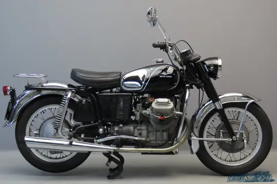 Moto Guzzi 1972 V7 GT 850 844cc 2cyl ohv 3508