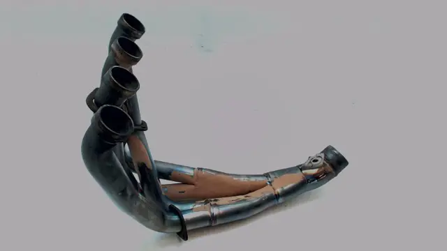 UITLAATBOCHTEN Yamaha YZF R1 2009 - 2010