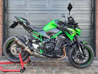 Kawasaki Z900 Z 900 ABS Akrapovic 1e Eigenaar (bj 2022)