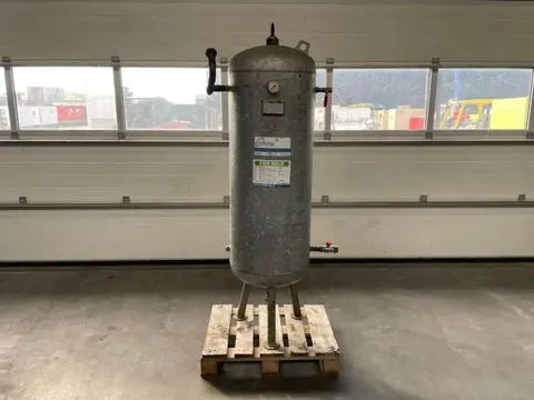 Atlas-Copco 250 liter 11 Bar Luchtketel Gegalvaniseerd Air Tank Verticaal