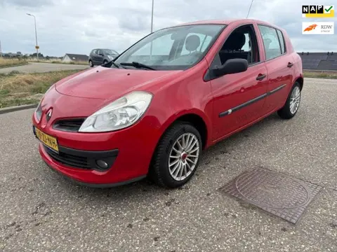 Renault Clio 1.2-16V Special Line Airco Trekhaak APK 5-26 Velg