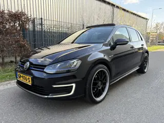 Volkswagen Golf 1.4 TSI GTE / AUTOMAAT / PANORAMADAK / NAVI