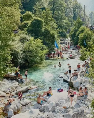 Massimo Vitali - Guadine, 2017