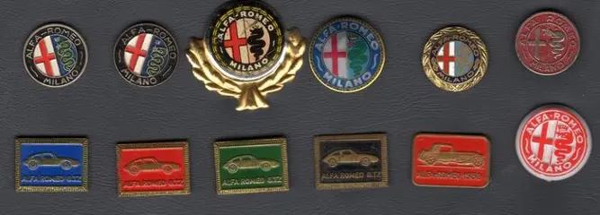 Decoratief object - 12 vintage Speldjes - Alfa Romeo -