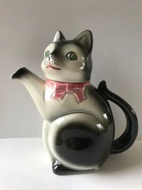 Cortendorf - Theepot in de vorm van een kat