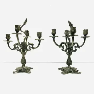 Couple candlesticks (2)