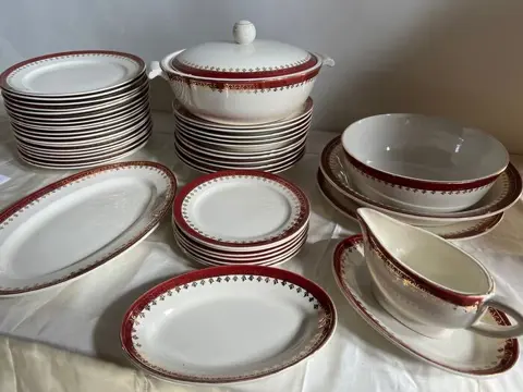 Sarreguemines - Bord(en), Dienblad(en), Tafelservies