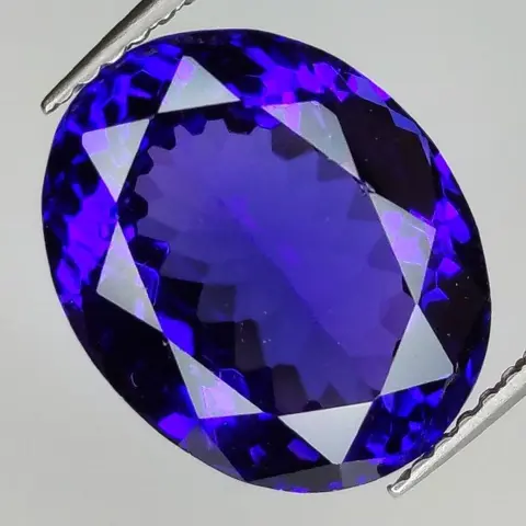 Levendig violetachtig blauw Tanzaniet - 6.57 ct