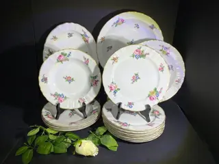 Bernardaud &amp; Co. Limoges - Trianon Tafelservies oude