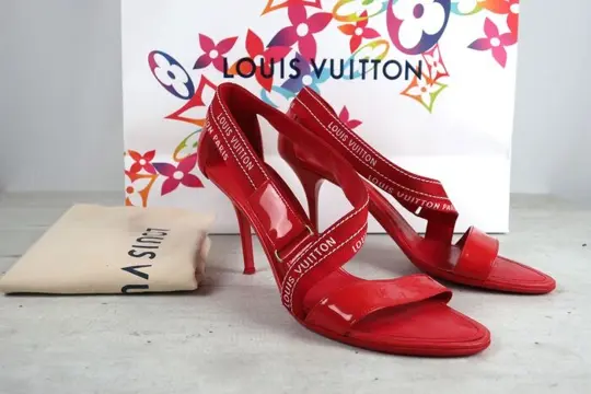 Louis Vuitton - Pumps - Maat: Schoenen / EU 39,5