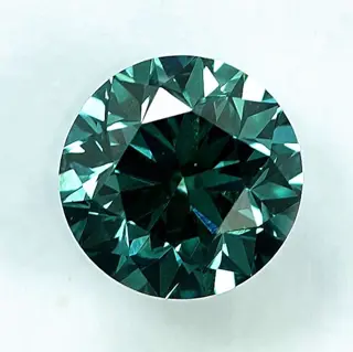 Diamant - 0.60 ct - Briljant - Kleurbehandeld - VS1