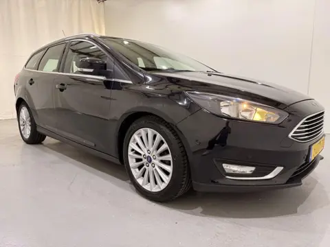 Ford Focus Wagon 1.0 Titanium Edition (bj 2015)