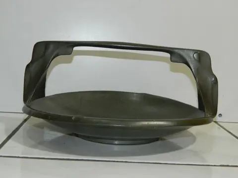 Hugo Leven - Kayserzinn - Schaal/kom