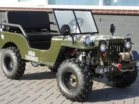 Modellen/speelgoed - Jeep model - 150 cc engine - Jeep - Na