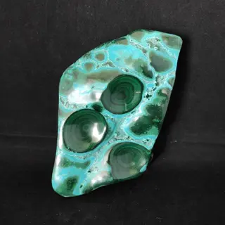 MALACHIET EN CHRYSOCOLLA Vrije vorm - 15×10×3 cm - 1.37 kg