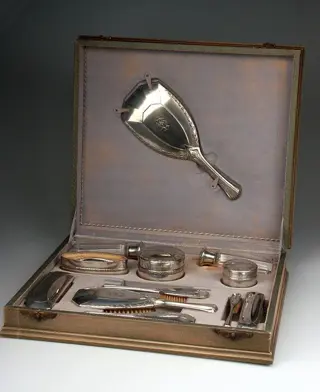 WMF - Art Nouveau toiletgarnituur