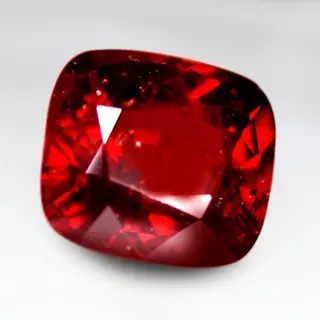 Levendig rood Spinel - 3.85 ct