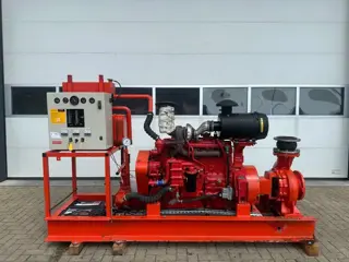 Iveco 8361 SI 10.00 KSB 327 m3 / h 9 Bar Diesel Waterpomp as New ! 278 hours