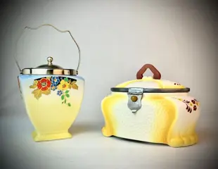 2 stuks Art deco koektrommels. (2)