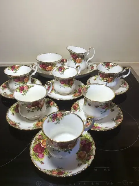 Royal Albert - Koffieservies voor 6 (15) - Porselein