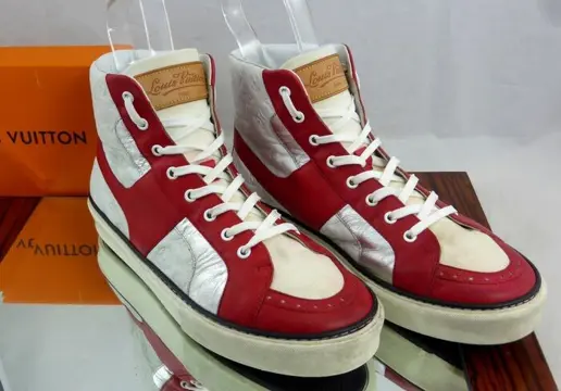 Louis Vuitton - rare silver/white monogram-red basket -