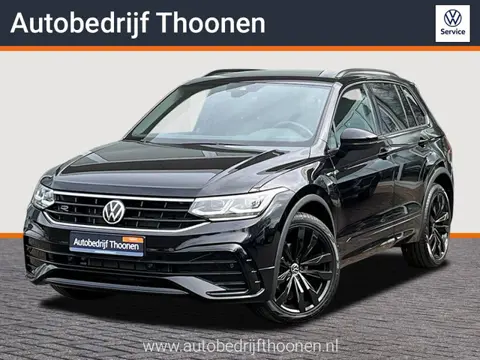Volkswagen Tiguan 1.5 150pk DSG R-Line Business+ Black Style | Grote navi | PDC | ACC | Stuur en sto