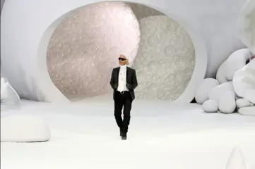 Guy Marineau - Karl Lagerfeld Chanel