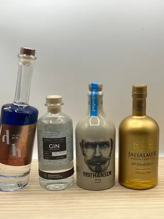 Knut Hansen, Gin Bacalan, Drunken Horse, Jaisalmer gold -