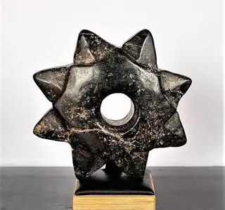 Zwarte toermalijn - Sculptuur - Bijzondere geometrische