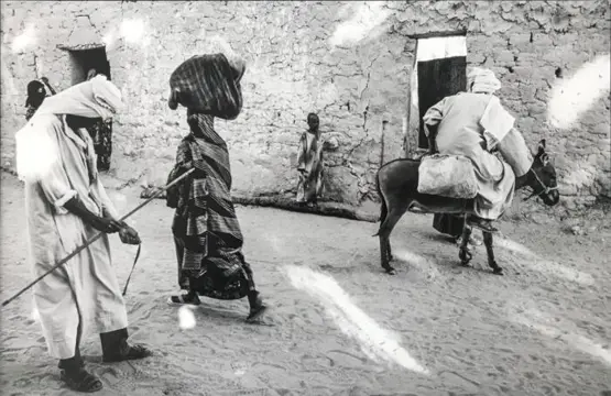 José Nicolas (1956) - Tchad 1987, Scène de vie dans une